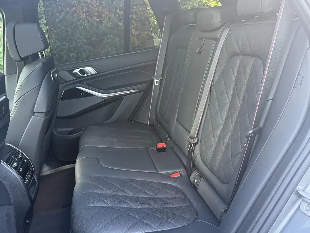 BMW X5 M Sport Pro - Thumbnail 11