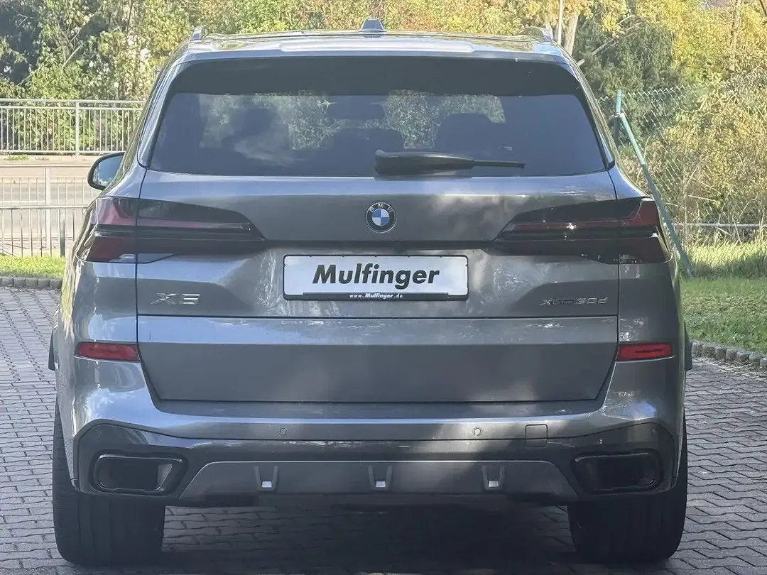 BMW X5 M Sport Pro - Thumbnail 4