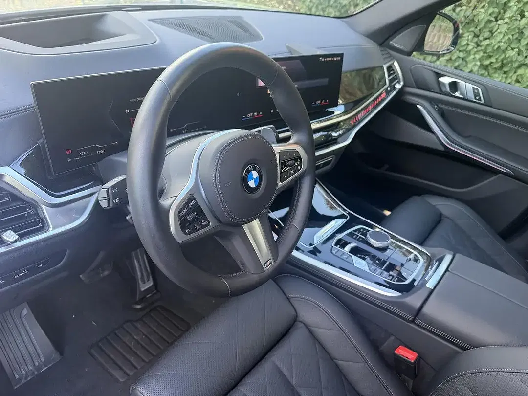BMW X5 M Sport Pro - Thumbnail 6