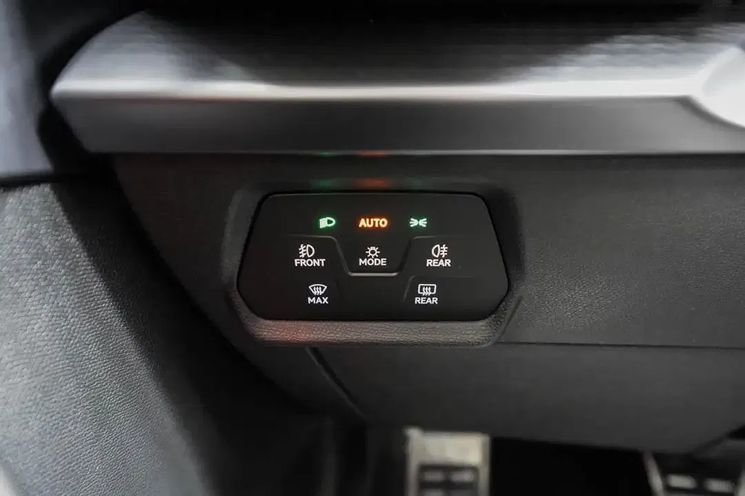 CUPRA Leon 2.0 TSI DSG 4x4 Sportstourer - Thumbnail 11