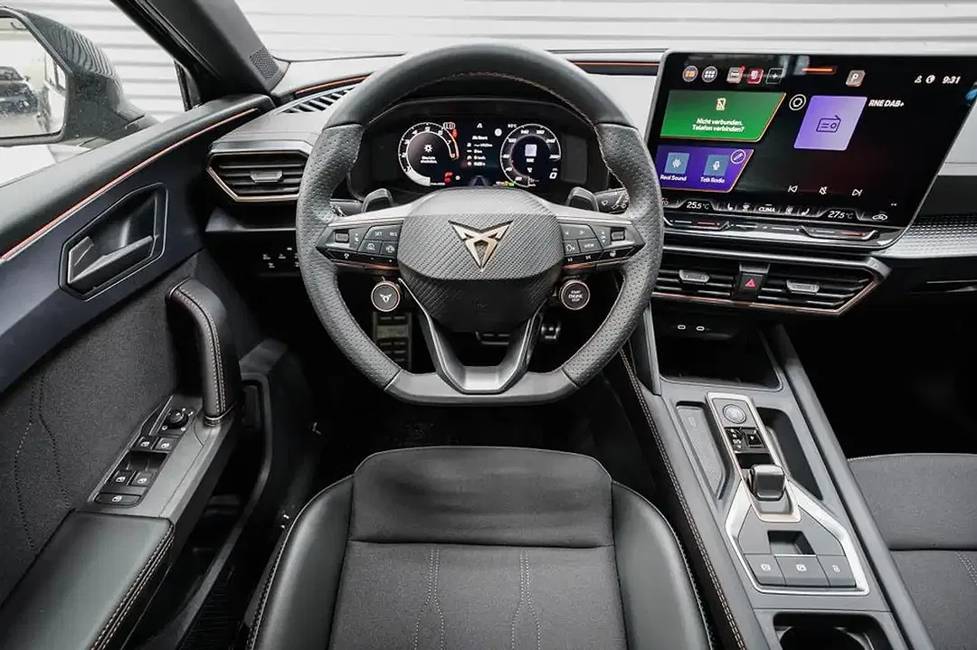 CUPRA Leon 2.0 TSI DSG 4x4 Sportstourer - Thumbnail 8