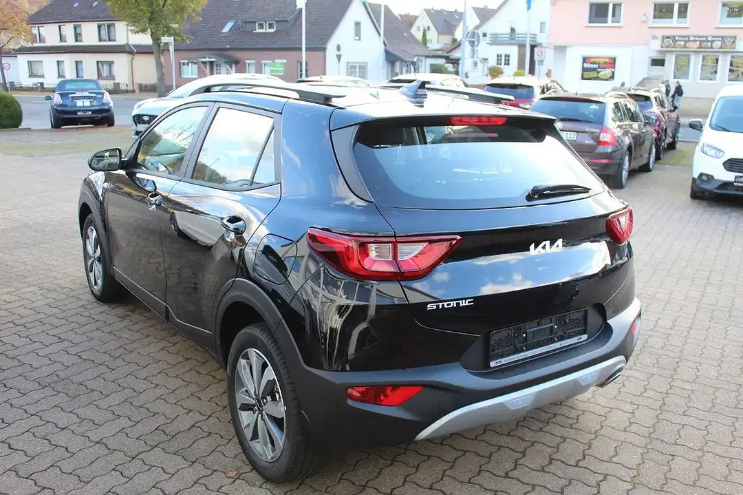 Kia Stonic AMT Spirit Comfort Plus - Thumbnail 4
