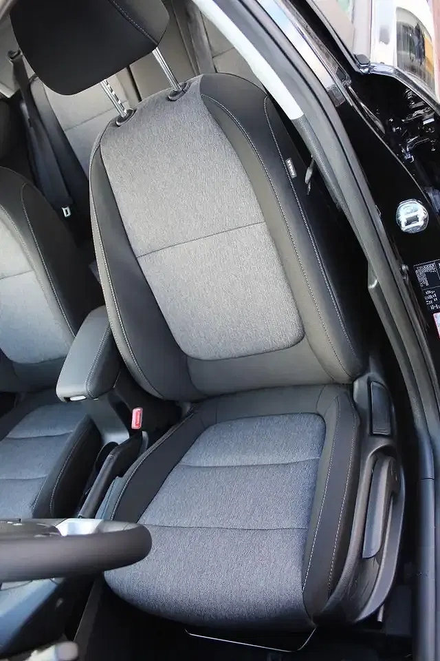 Kia Stonic AMT Spirit Comfort Plus - Thumbnail 7