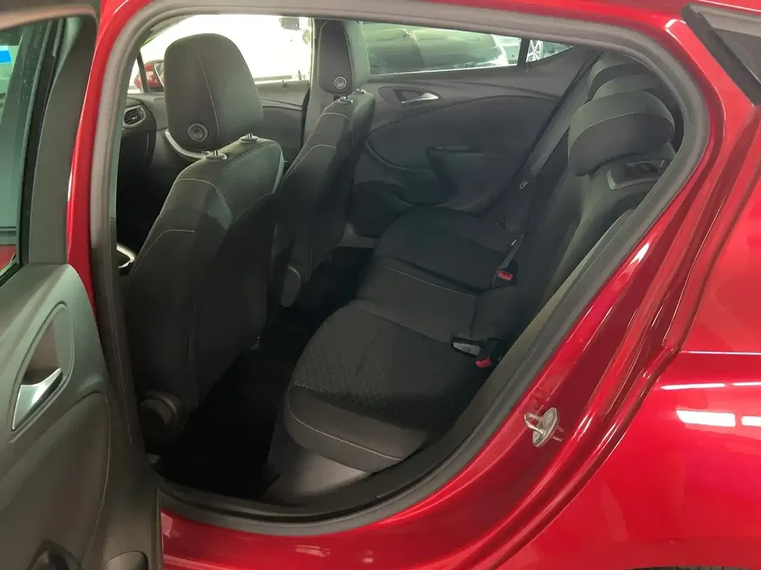 Opel Astra 1.5 D - Thumbnail 9