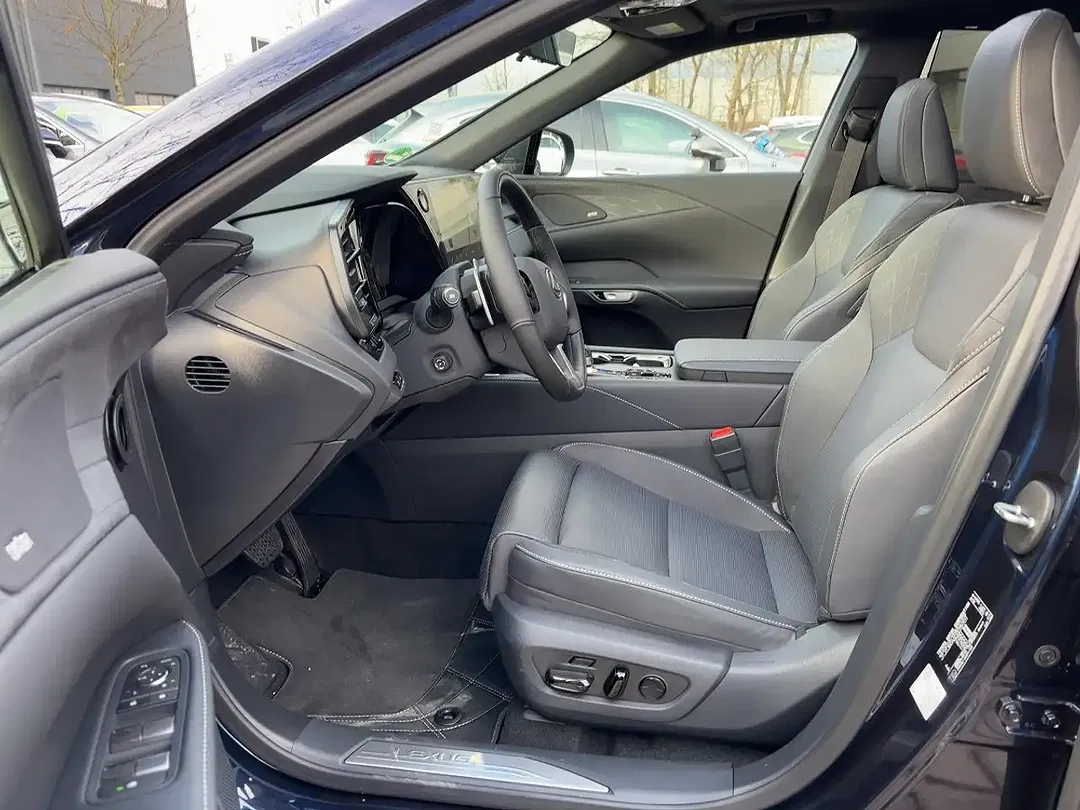 Lexus RX 450h 450h+ E-FOUR Luxury Line - Thumbnail 8