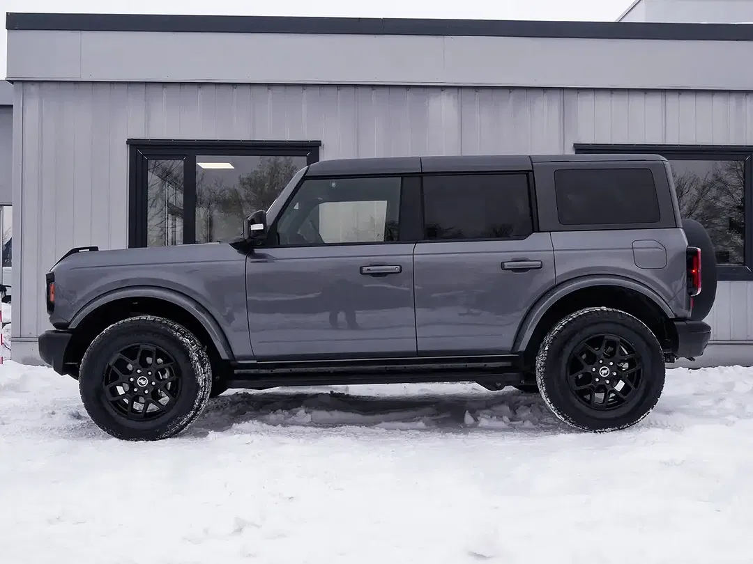 Ford Bronco - foto 2