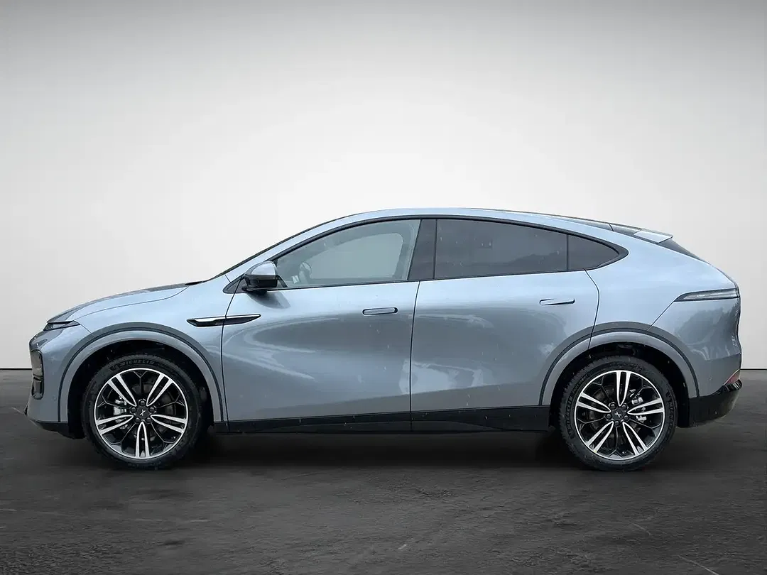 Xpeng G6 AWD Performance - Thumbnail 3