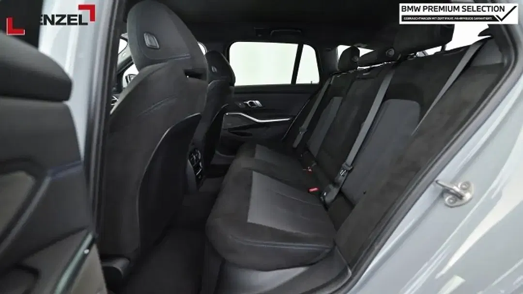 BMW 320 xDrive Touring - Thumbnail 12