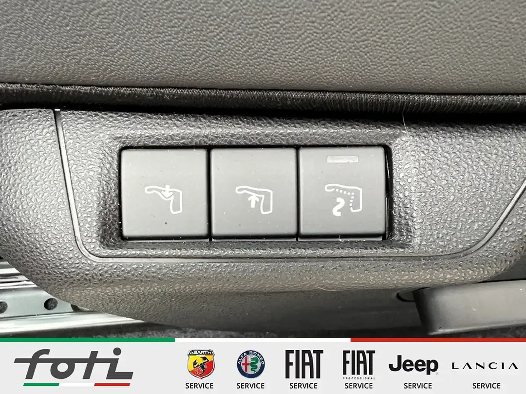Alfa Romeo Junior 1.2 Ibrida AUT - foto 15