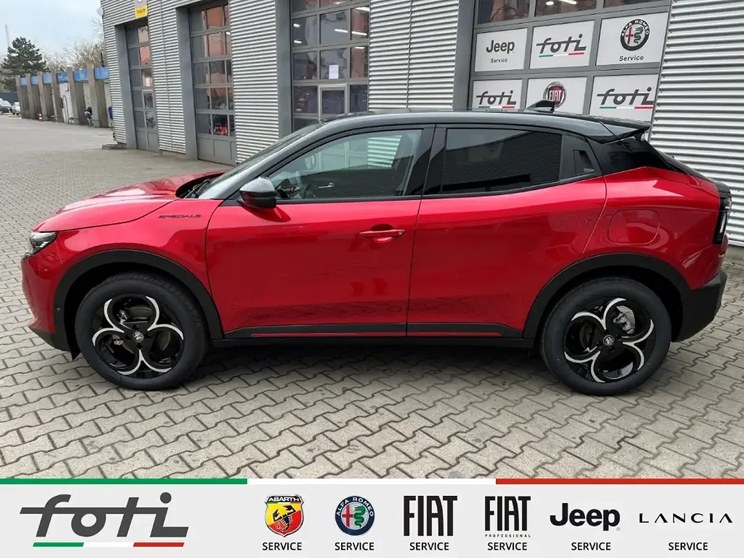 Alfa Romeo Junior 1.2 Ibrida AUT - Thumbnail 5