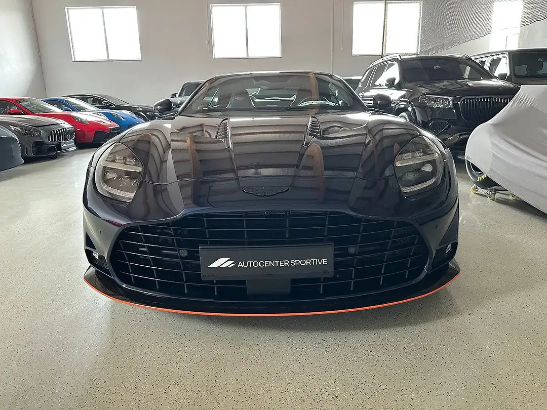 Aston Martin Vanquish Volante - foto 2