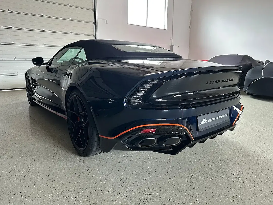Aston Martin Vanquish Volante - Thumbnail 6