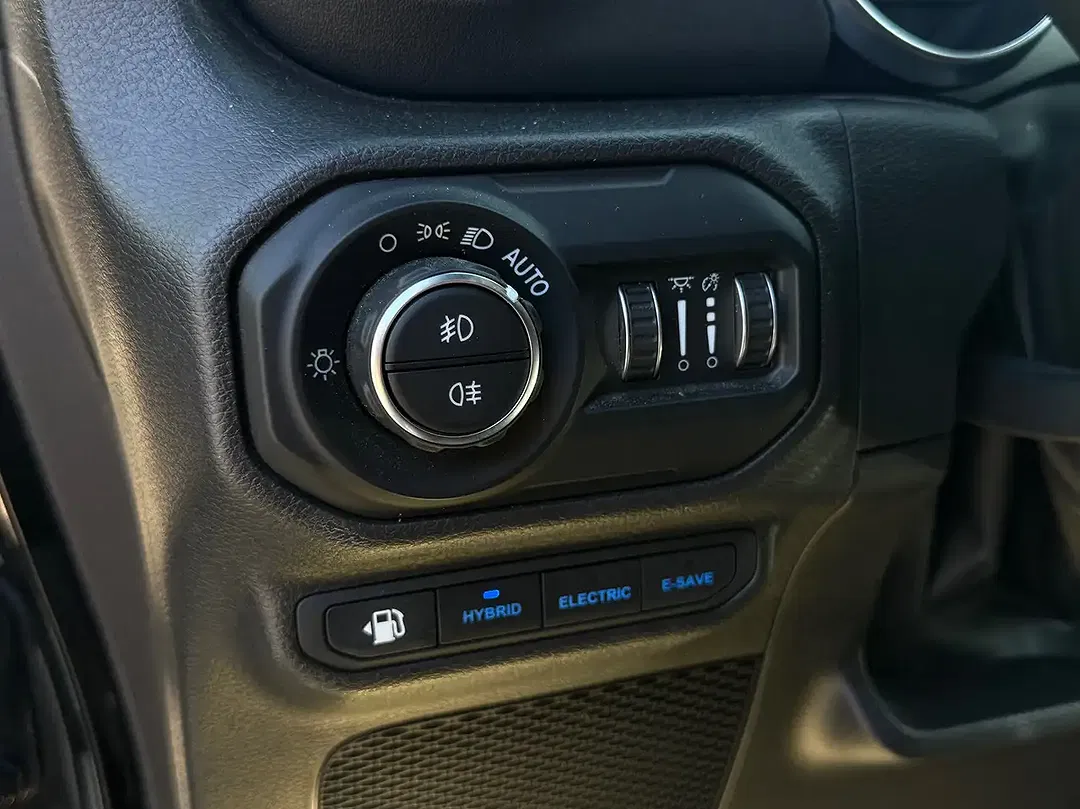 Jeep Wrangler 2.0 PHEV Turbo 4xe Rubicon - Thumbnail 14