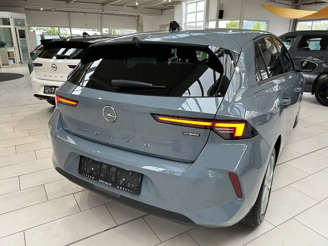 Opel Astra Hybrid 1.2 Edition - Thumbnail 4
