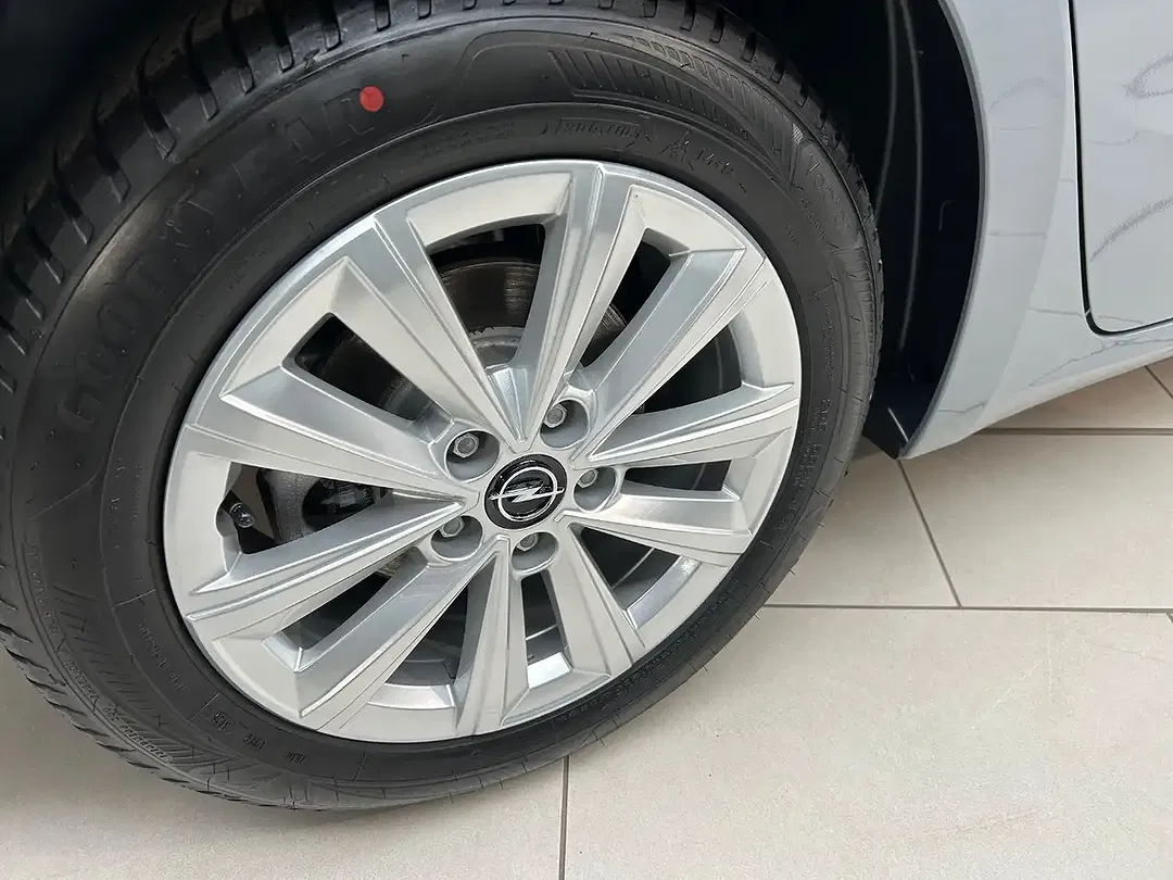 Opel Astra Hybrid 1.2 Edition - Thumbnail 6