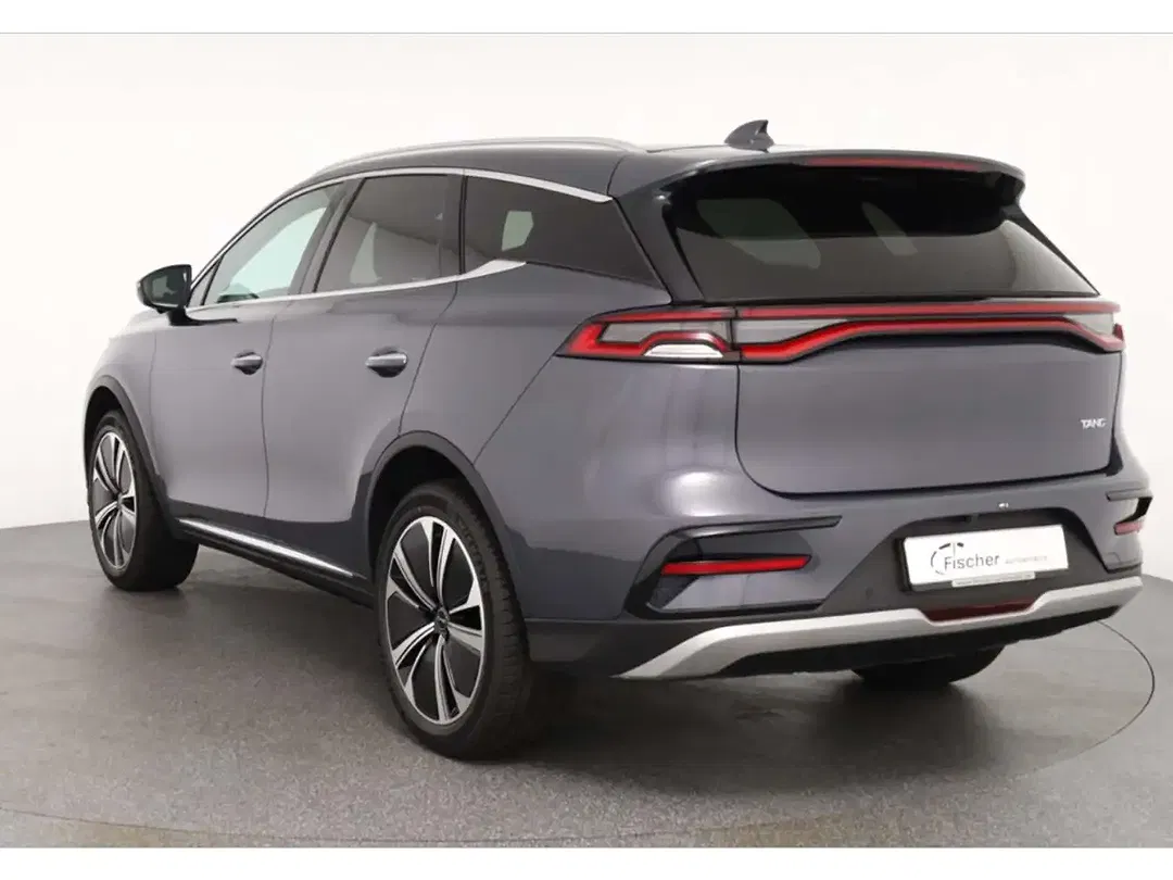 BYD Tang - Thumbnail 3