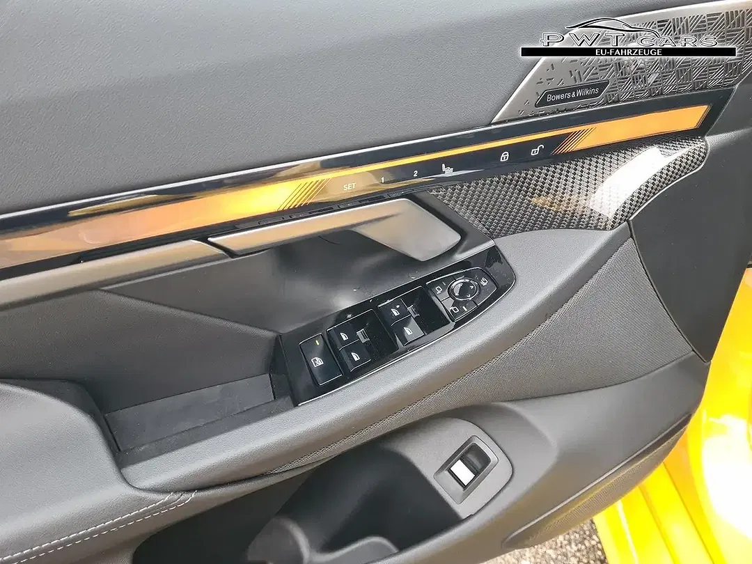 BMW M5 Touring Comfort - Thumbnail 12