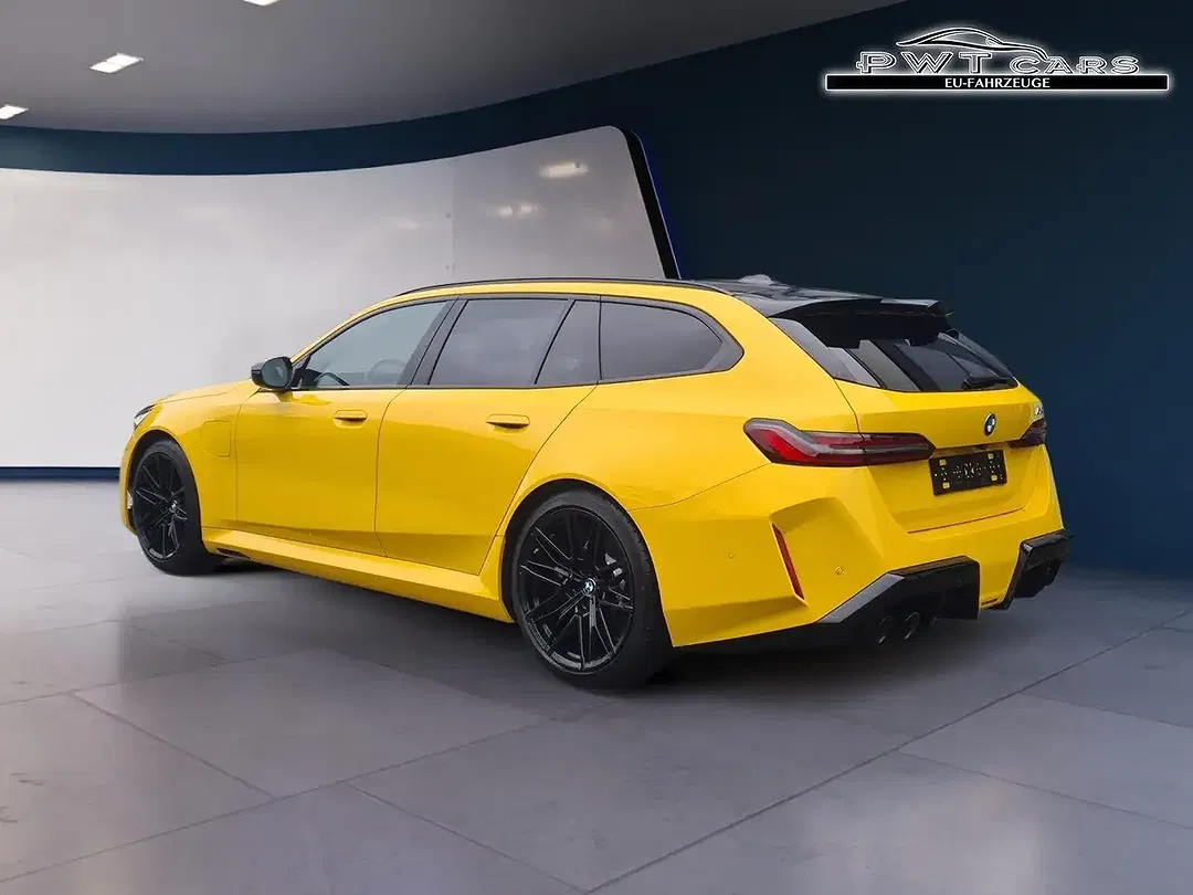 BMW M5 Touring Comfort - Thumbnail 4