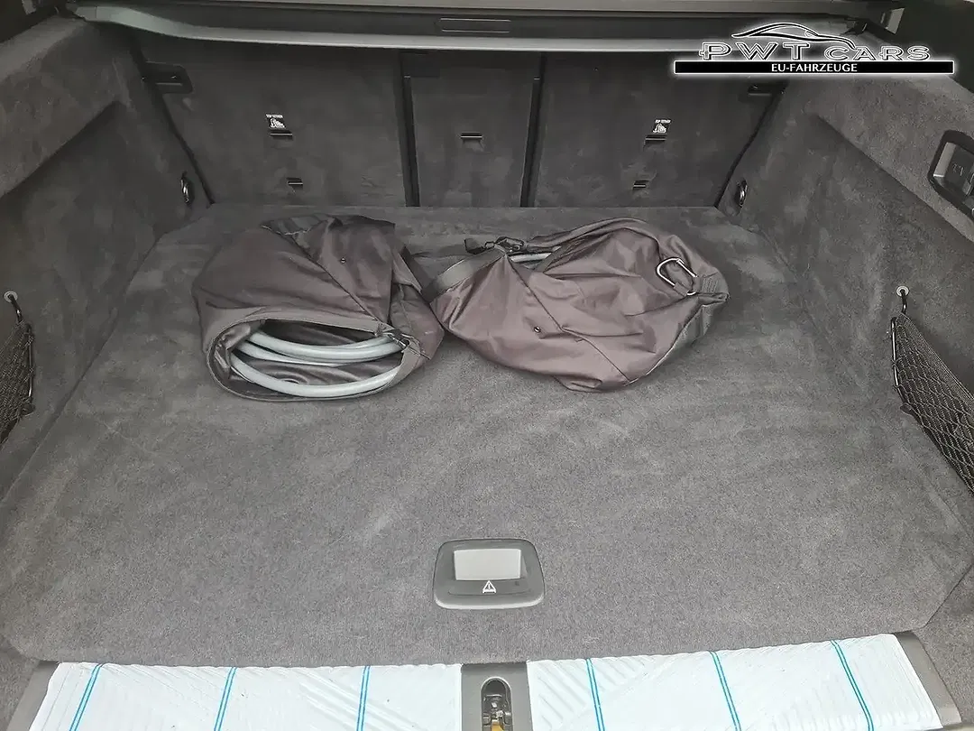 BMW M5 Touring Comfort - Thumbnail 8