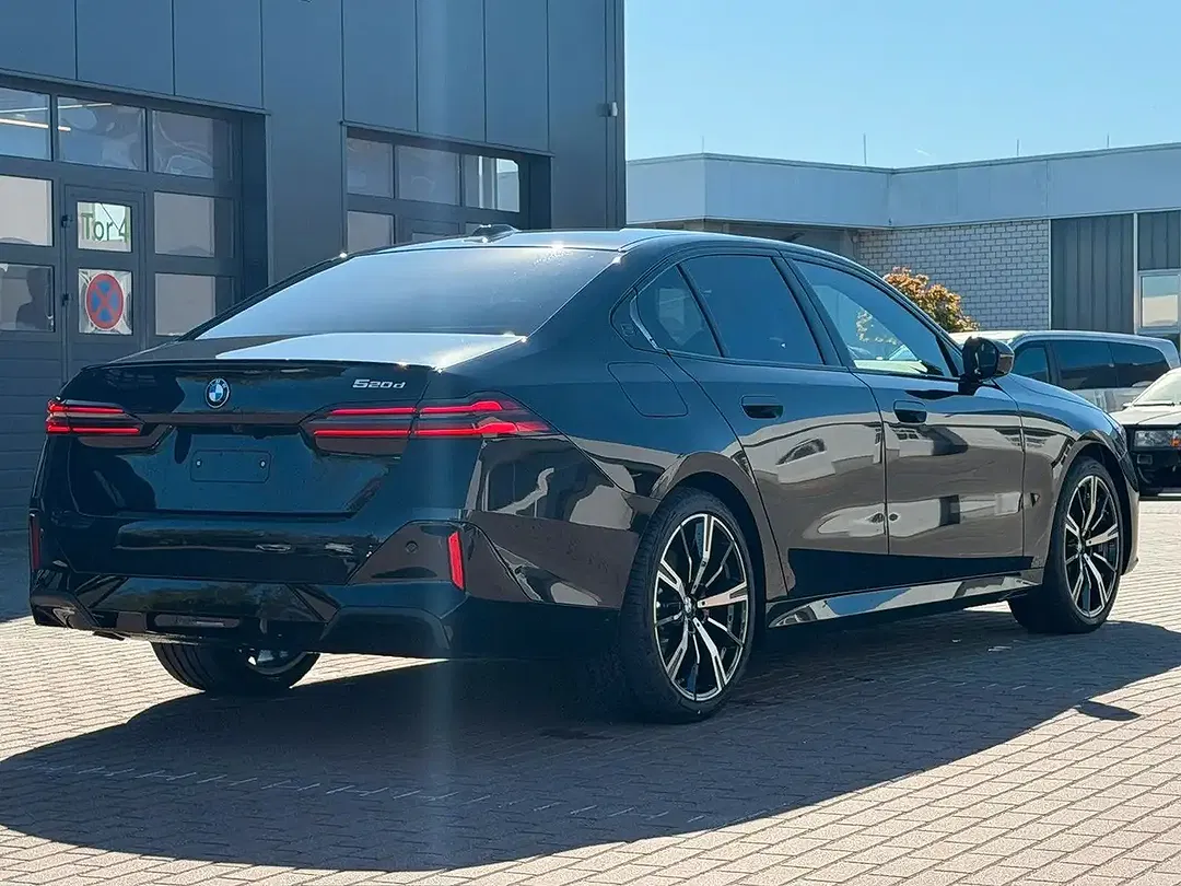 BMW 520 M Sport Pro - Thumbnail 11