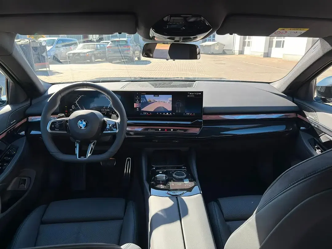 BMW 520 M Sport Pro - Thumbnail 31
