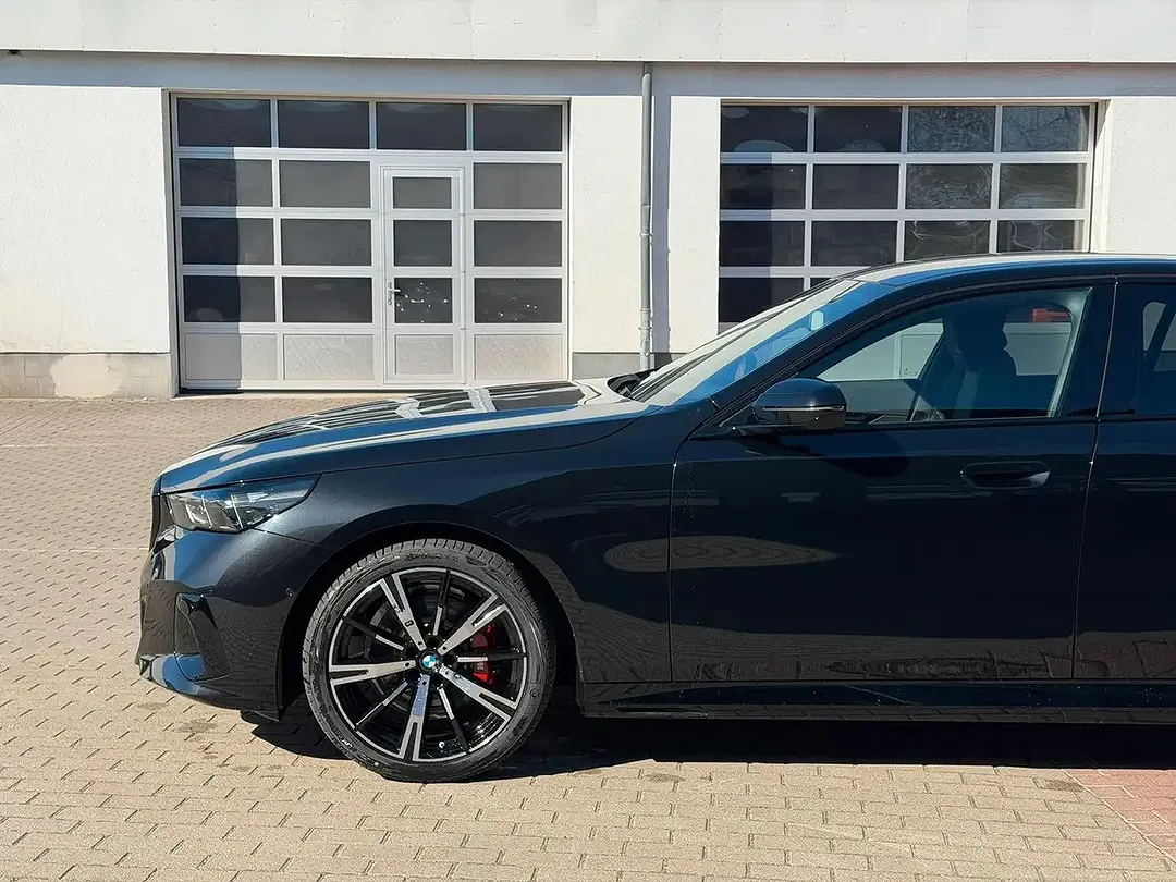 BMW 520 M Sport Pro - Thumbnail 5