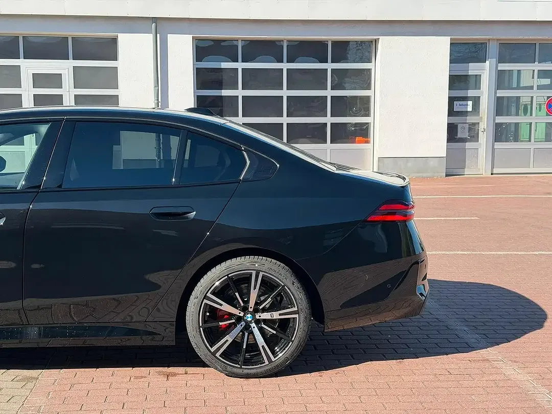 BMW 520 M Sport Pro - Thumbnail 6