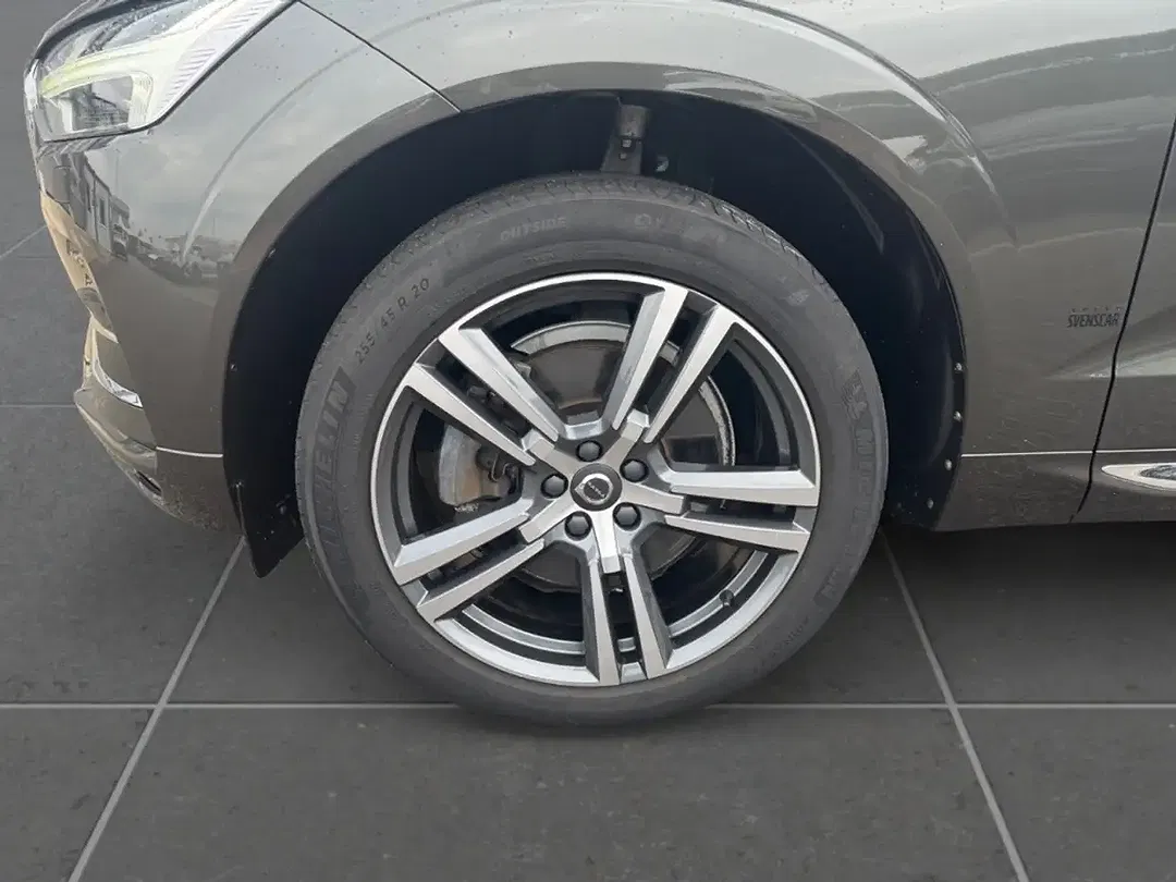 Volvo XC60 B5 AWD Inscription - Thumbnail 9