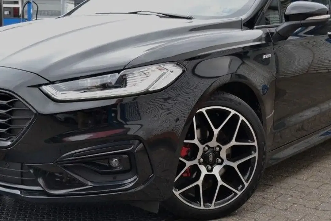 Ford Mondeo Hybrid ST-Line - Thumbnail 6