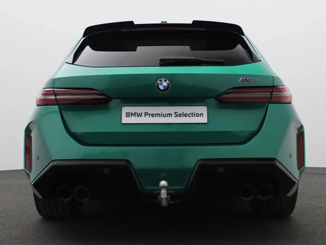 BMW M5 - Thumbnail 5