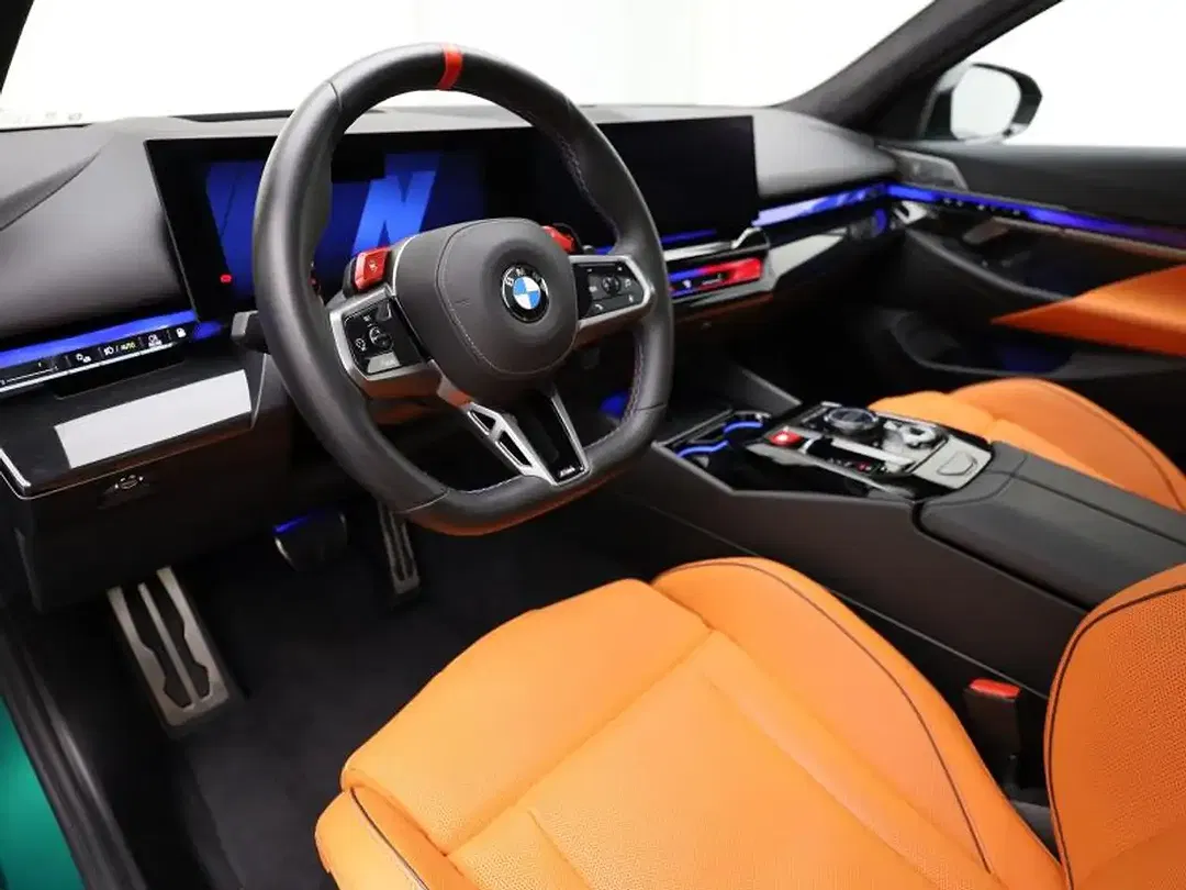 BMW M5 - Thumbnail 7