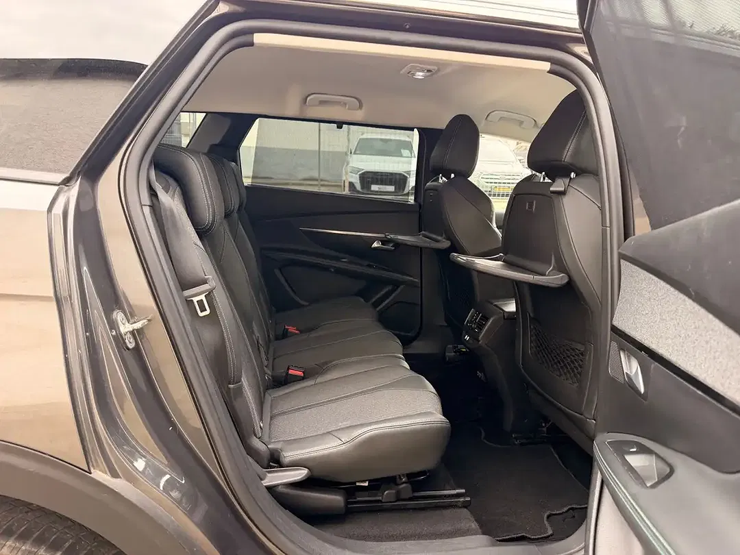 Peugeot 5008 130 PureTech AUT Allure - Thumbnail 4