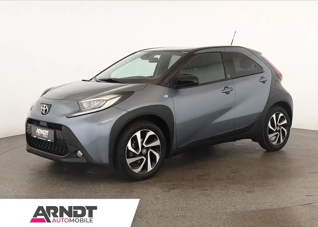Toyota Aygo X CVT Team Deutschland - Thumbnail 1