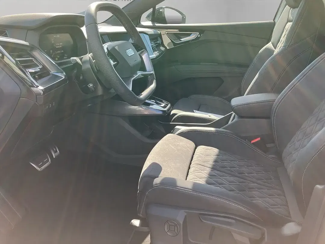 Audi Q4 e-tron 45 Sportback - Thumbnail 11