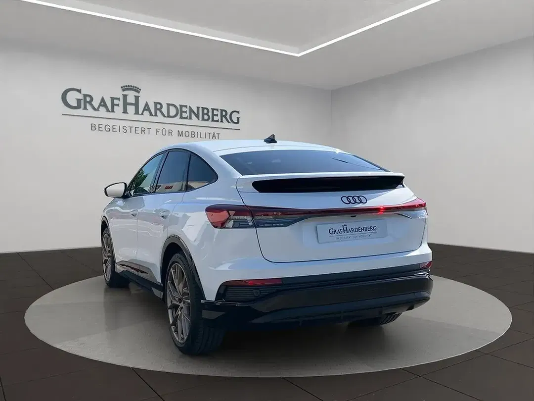 Audi Q4 e-tron 45 Sportback - Thumbnail 4