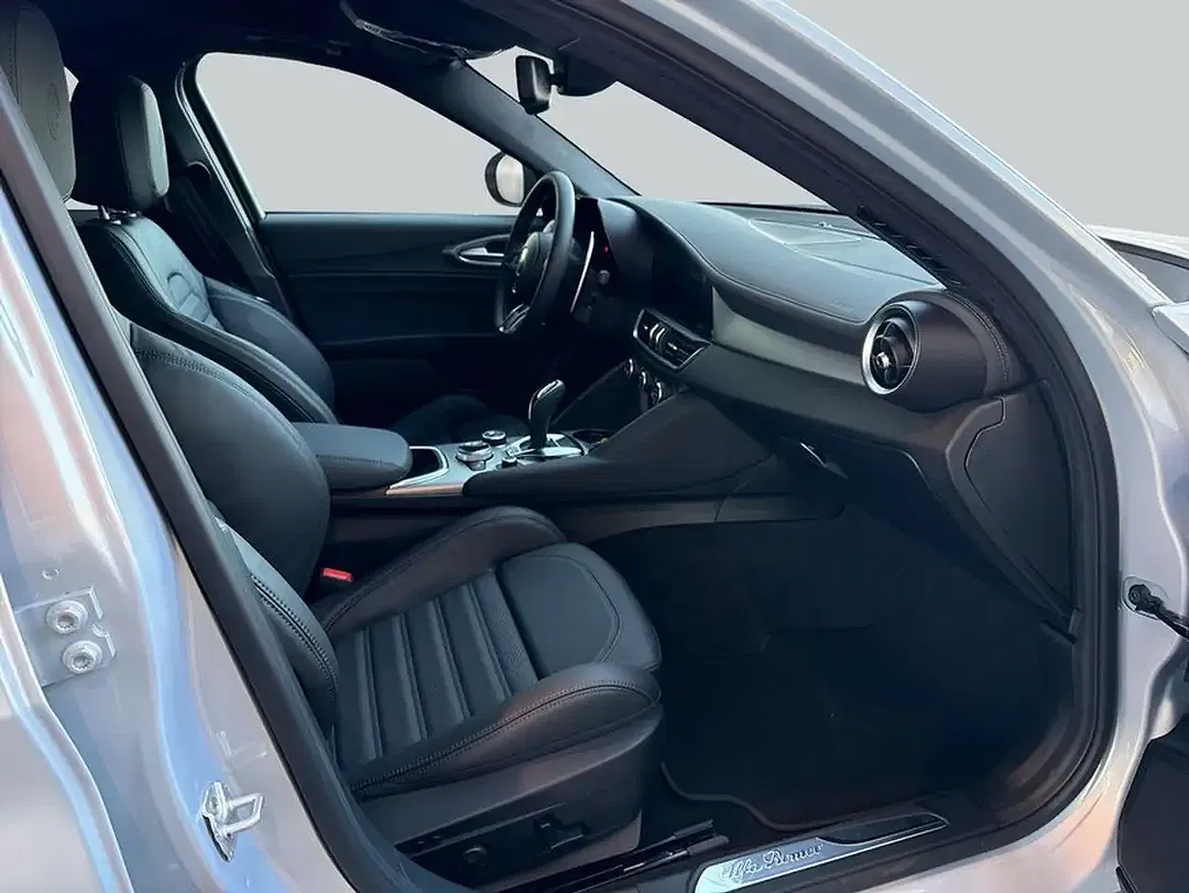Alfa Romeo Giulia 2.2 Diesel Veloce - Thumbnail 12