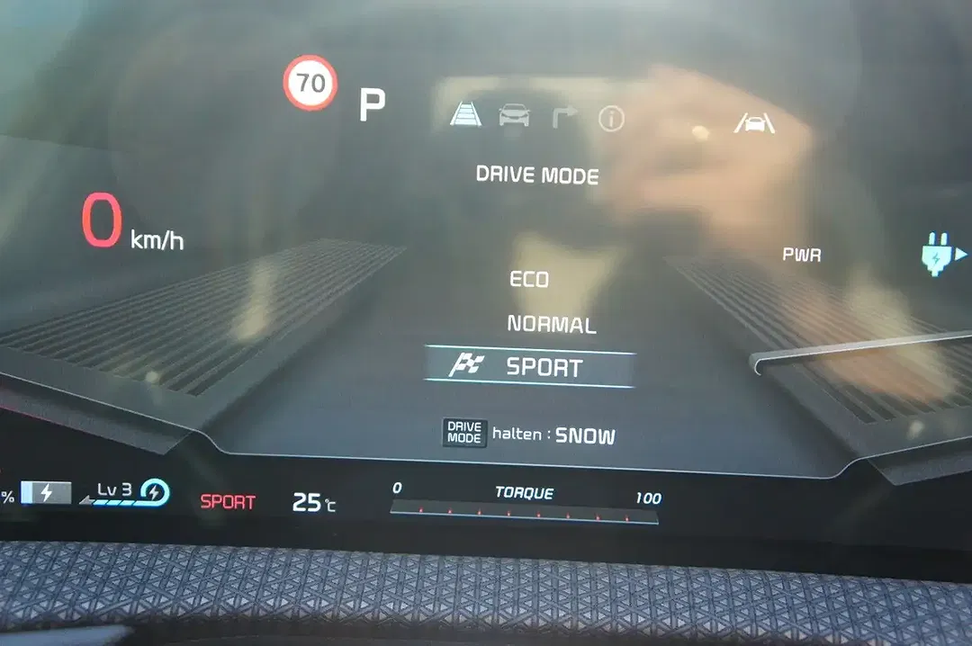 Kia EV6 77.4 kWh - Thumbnail 30