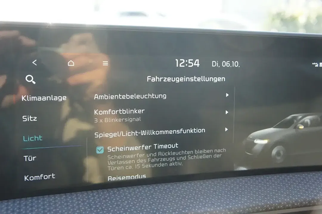 Kia EV6 77.4 kWh - Thumbnail 33