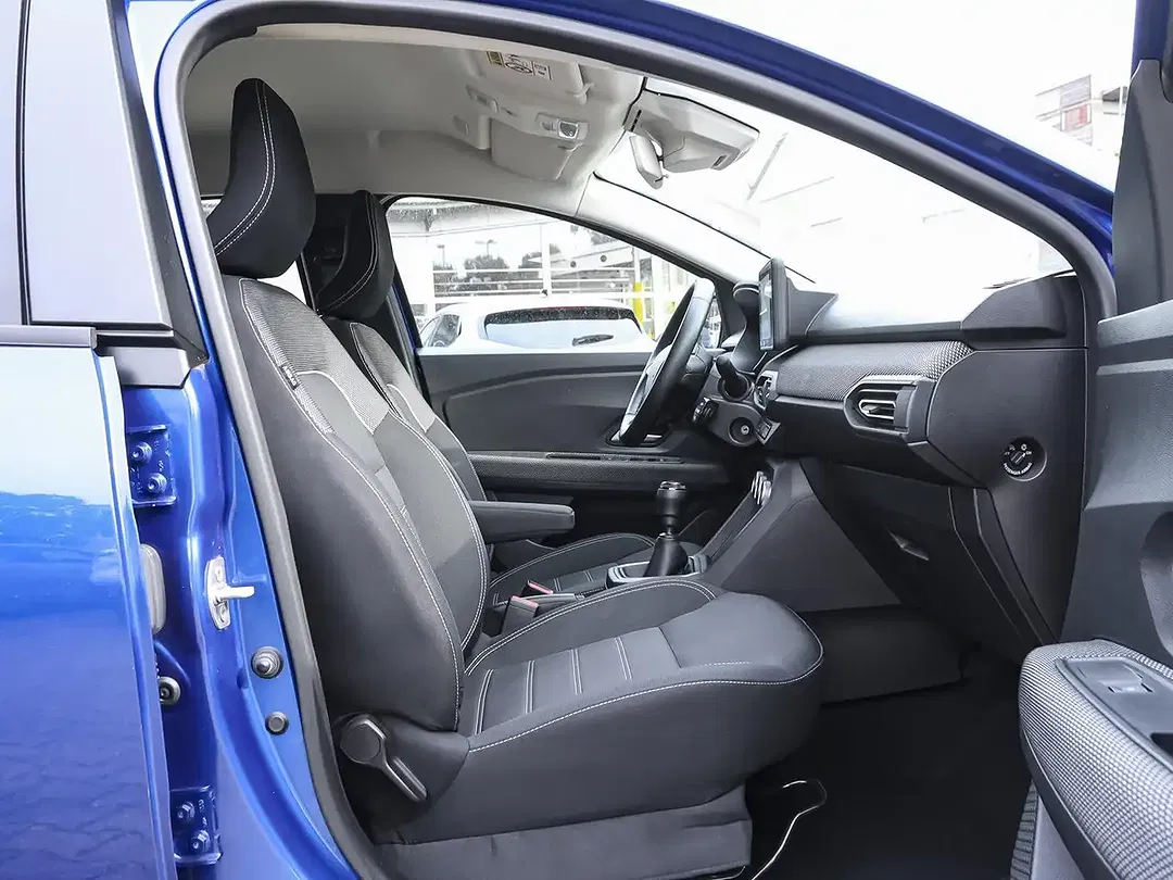 Dacia Sandero TCe Expression - Thumbnail 4