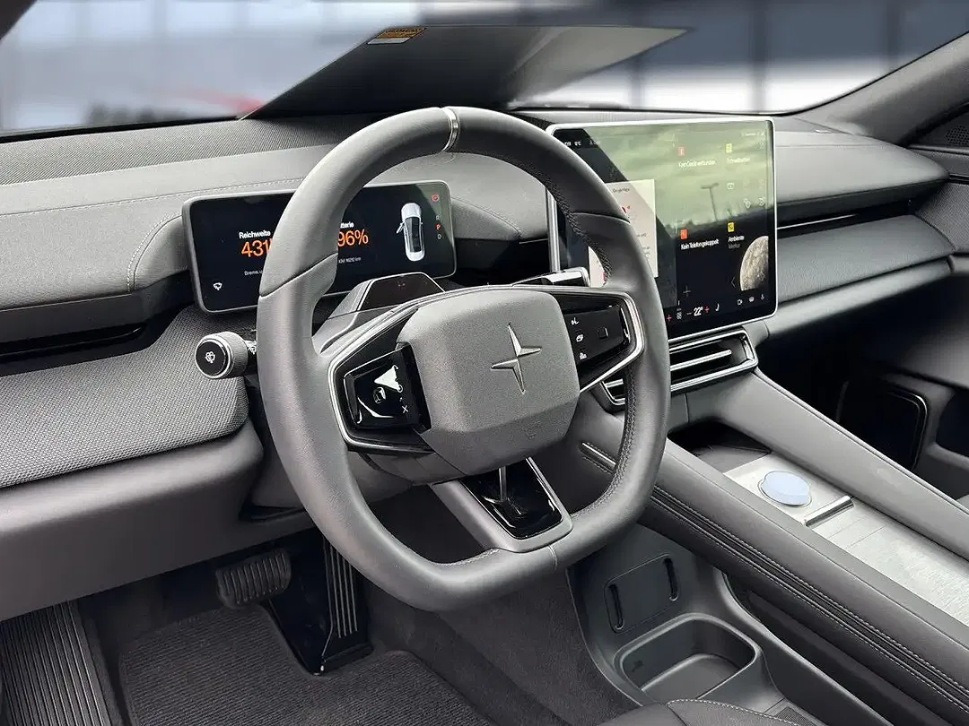 Polestar 4 Long Range - Thumbnail 11