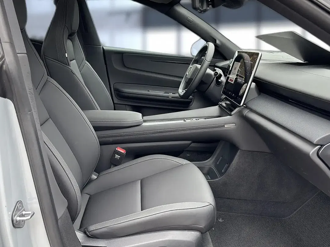 Polestar 4 Long Range - Thumbnail 20