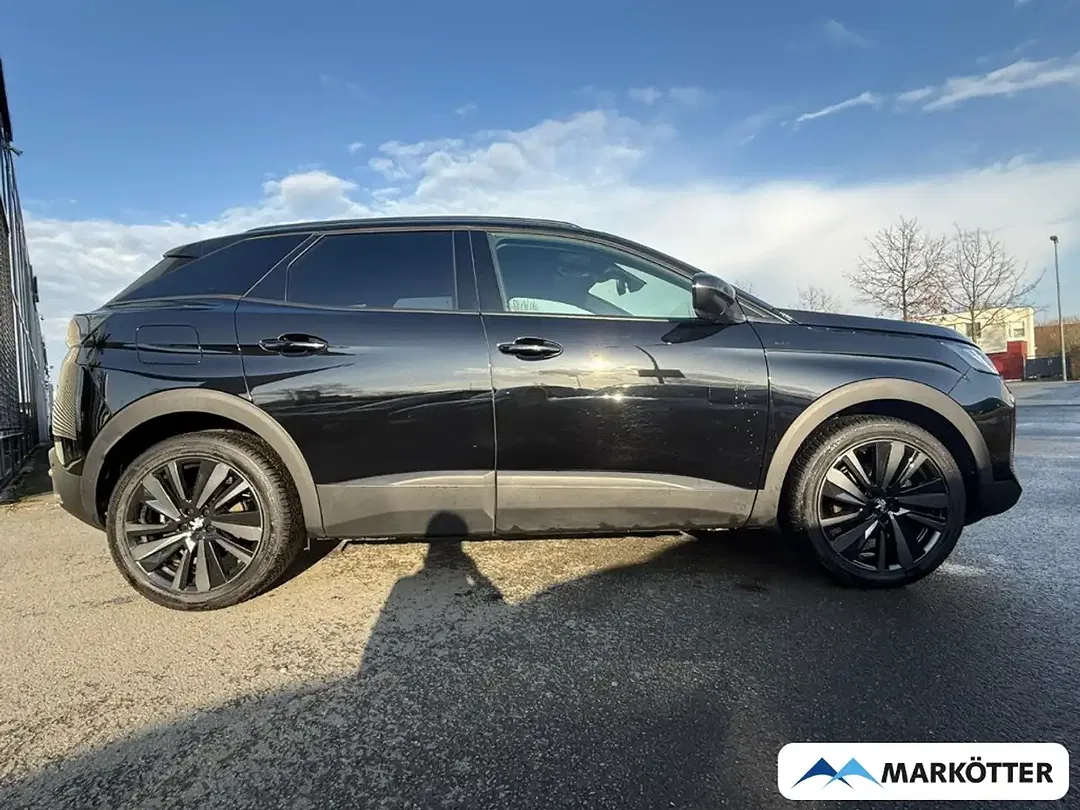 Peugeot 3008 Hybrid GT - Thumbnail 3