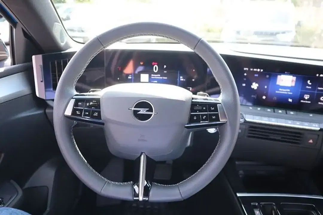 Opel Astra 1.2 Turbo AUT Edition - Thumbnail 15