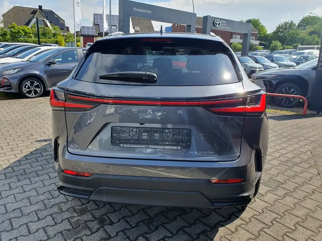 Lexus NX 350h Executive Line - Thumbnail 14
