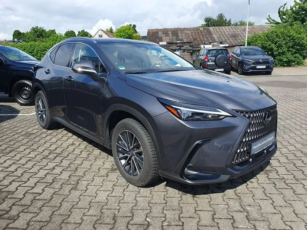 Lexus NX 350h Executive Line - Thumbnail 3
