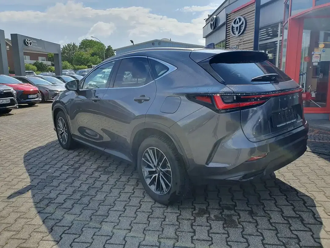 Lexus NX 350h Executive Line - Thumbnail 5