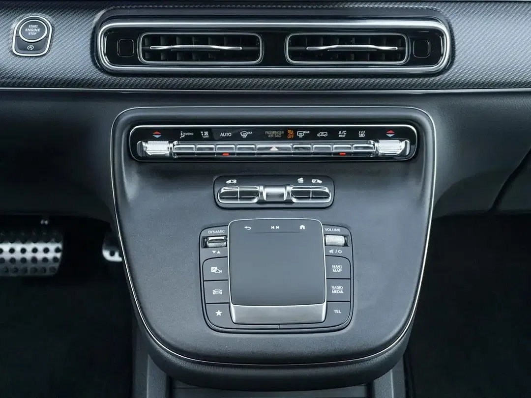 Mercedes-Benz V 250 4MATIC AMG Avantgarde Night - foto 15