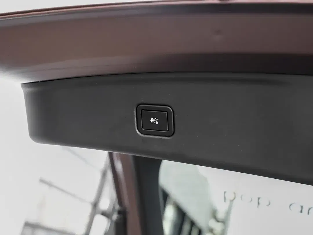 Mazda 6e EV Takumi - Thumbnail 13