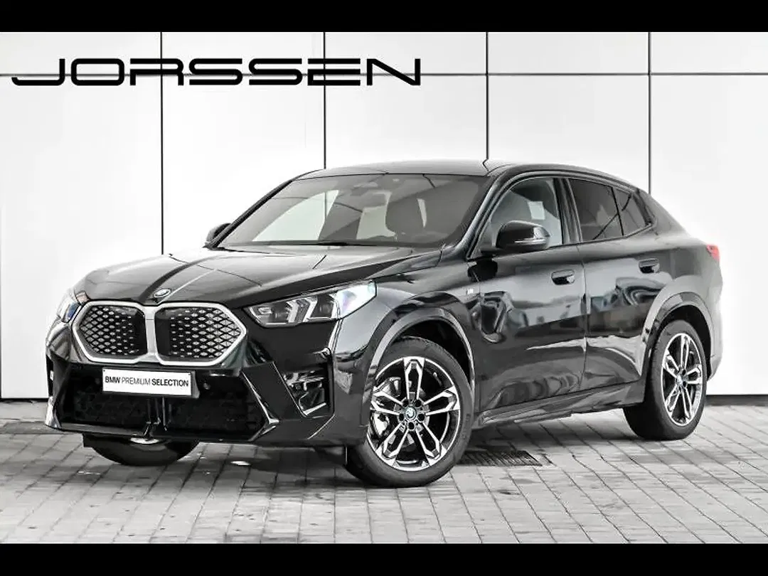 BMW iX2 M - foto 1
