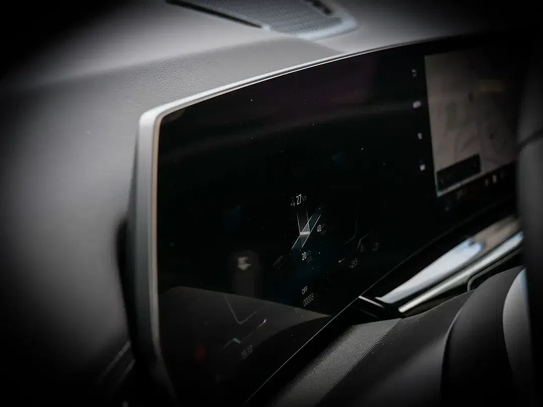 BMW iX1 eDrive xLine - Thumbnail 17